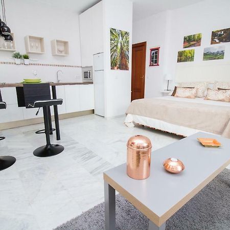 Good Vibes Estudio Deluxe Trinidad 1 Μάλαγα Εξωτερικό φωτογραφία